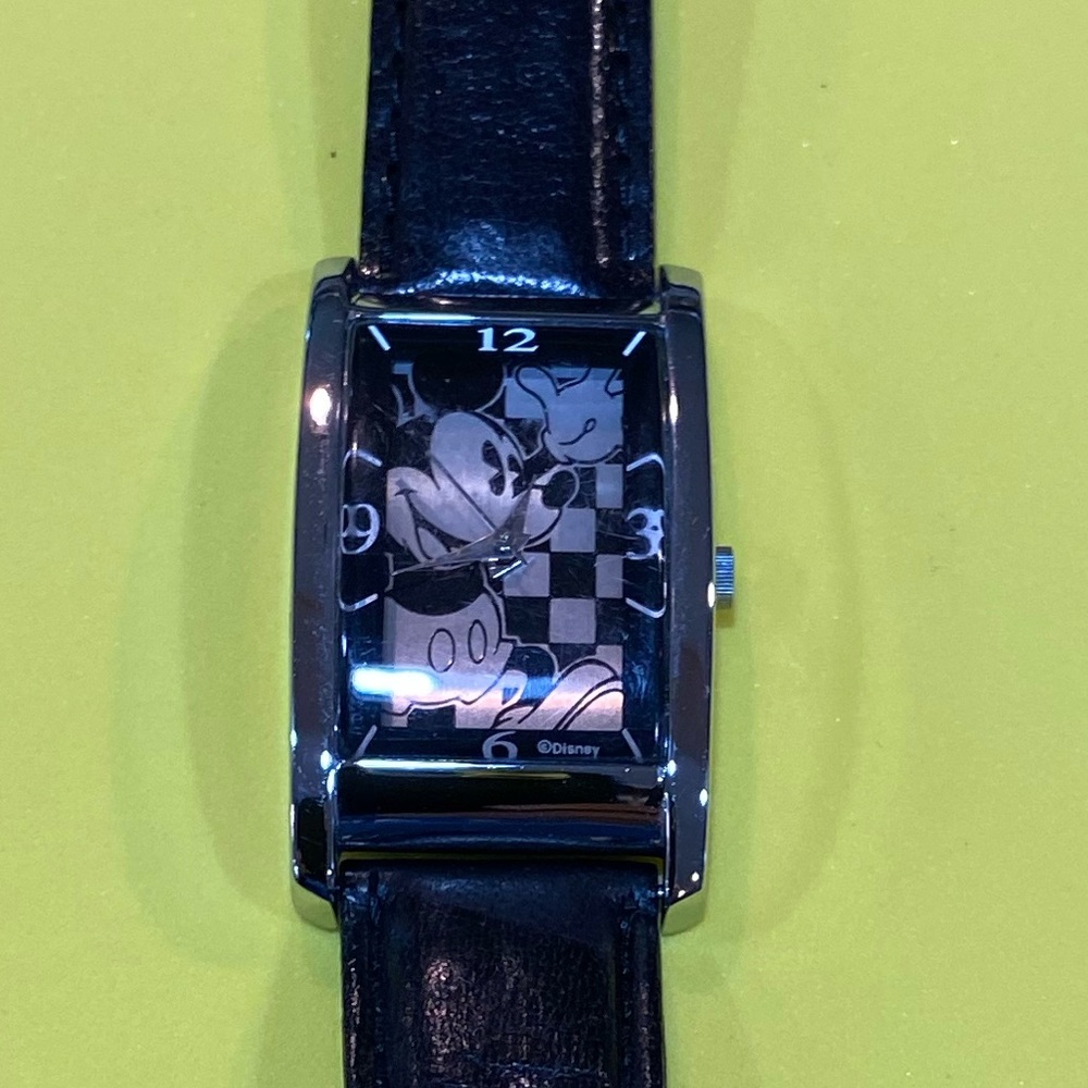 Disney’s Minnie Mouse Ladies Watch